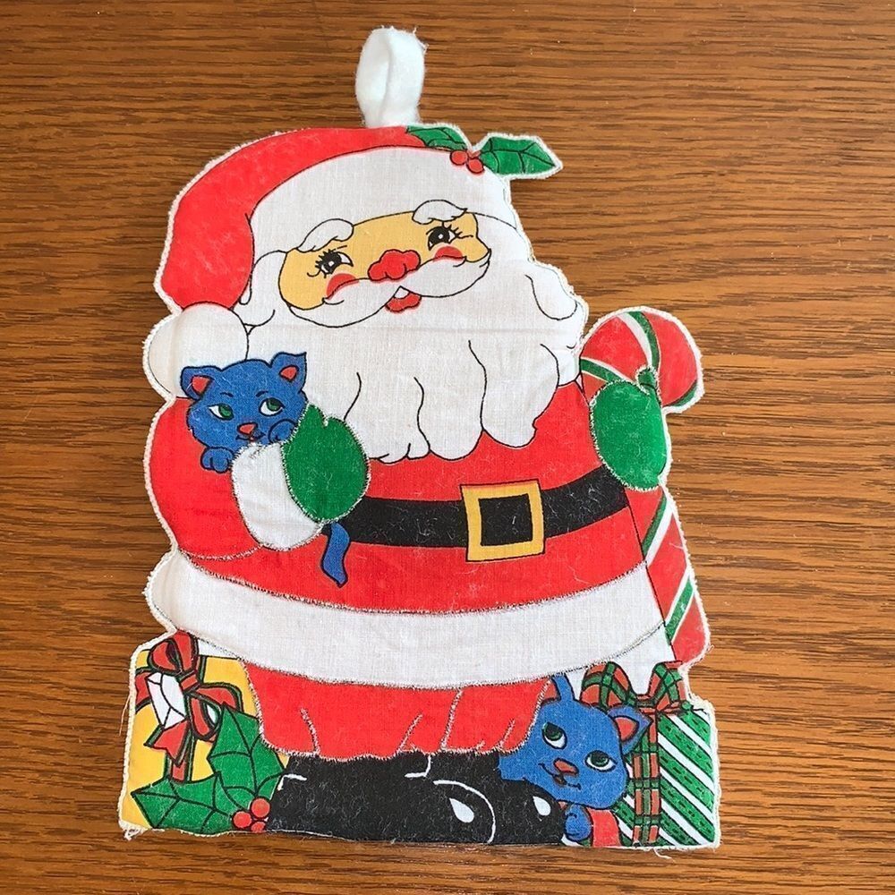 Vtg 70s/80s padded Santa with cats hot pad or pot holder
